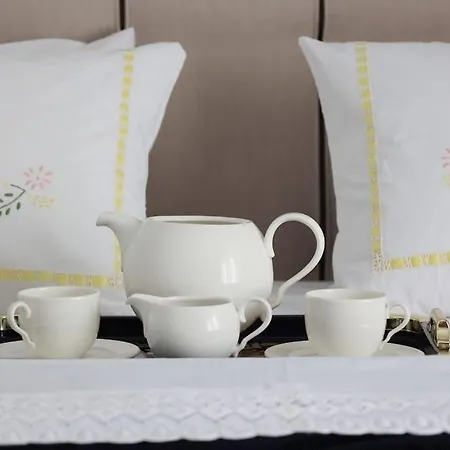 Downtown Gem Апартаменты *