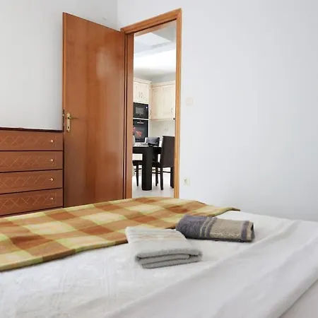 Downtown Gem Apartman