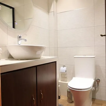 Downtown Gem Apartman