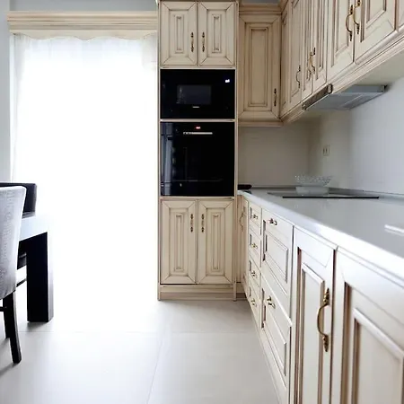 Downtown Gem Apartament *